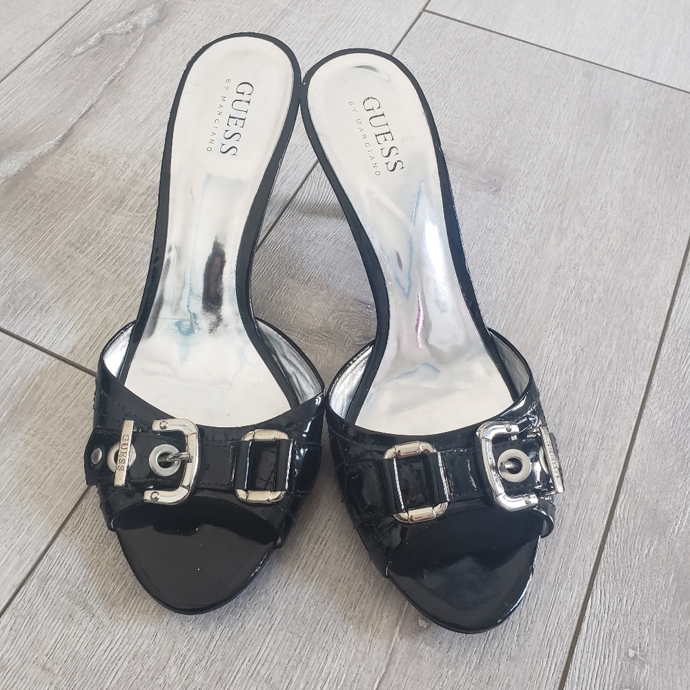Guess by Marciano kitten heels